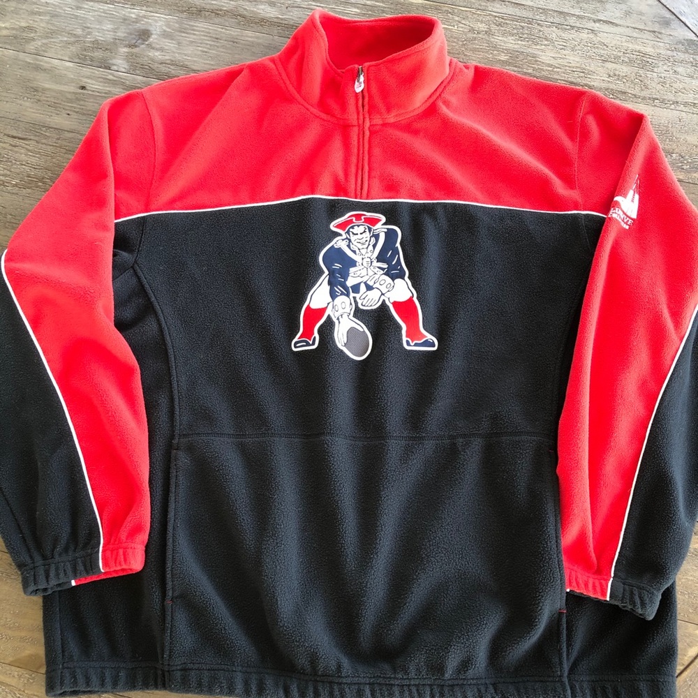 New England Patriots fleece pullover